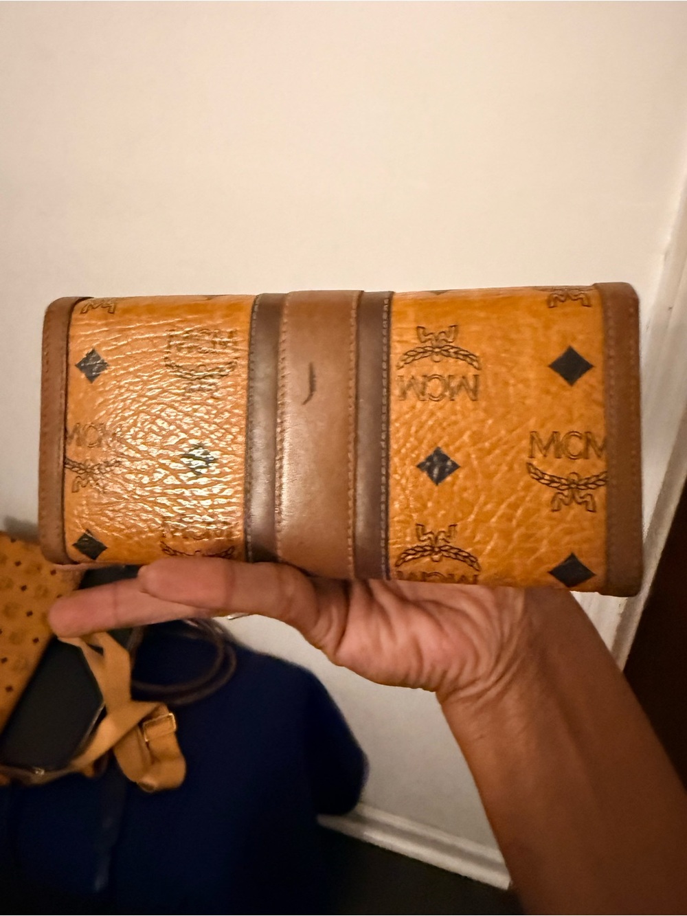 MCM Visetos Trifold Wallet in Cognac Brown with Dark Brown Trim - Picture 4 of 12